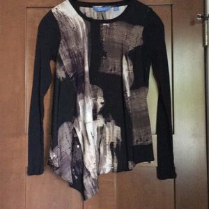 Simply Vera Wang mixed media top